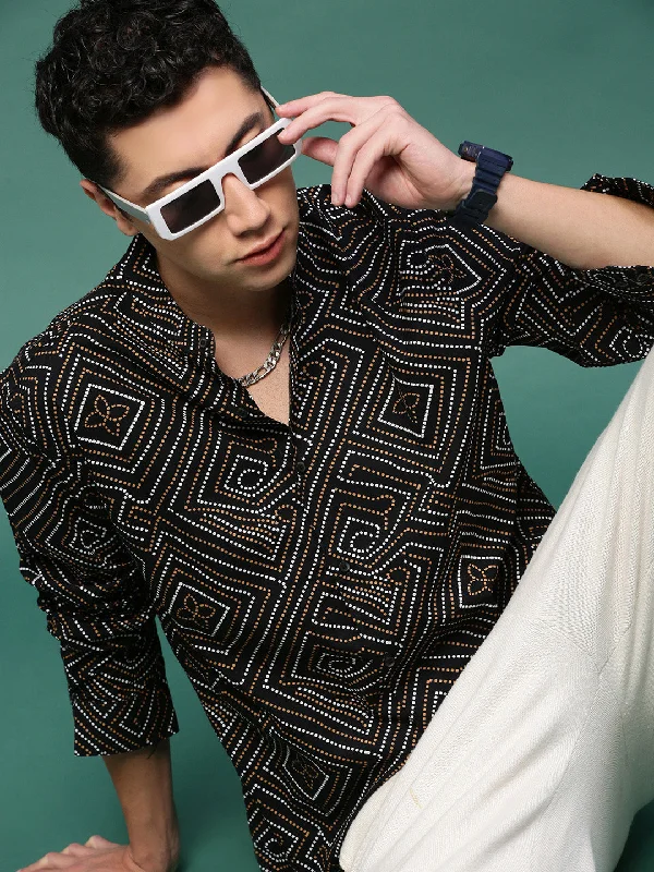 Men's Long - Line Oversized Casual Shirts in Dark Gray for a Relaxed and Modern LookMen Black Geometric Slim Fit Shirt Men's Long - Line Oversized Casual Shirts in Dark Gray for a Relaxed and Modern LookMen Black Geometric Slim Fit Shirt