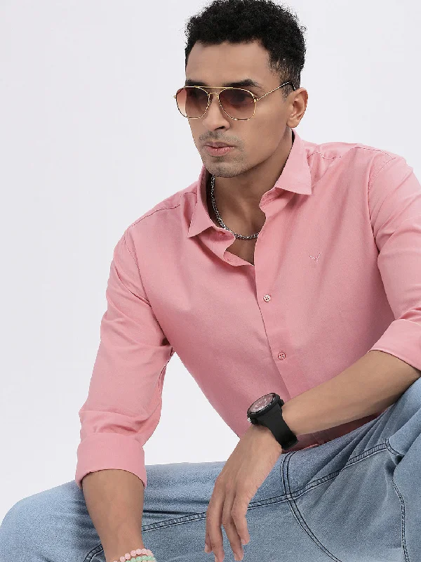 Men's Graphic - Printed Casual Shirts with Pop - Culture References for a Fun and Stylish LookMen Peach Solid Slim Fit Shirt Men's Graphic - Printed Casual Shirts with Pop - Culture References for a Fun and Stylish LookMen Peach Solid Slim Fit Shirt