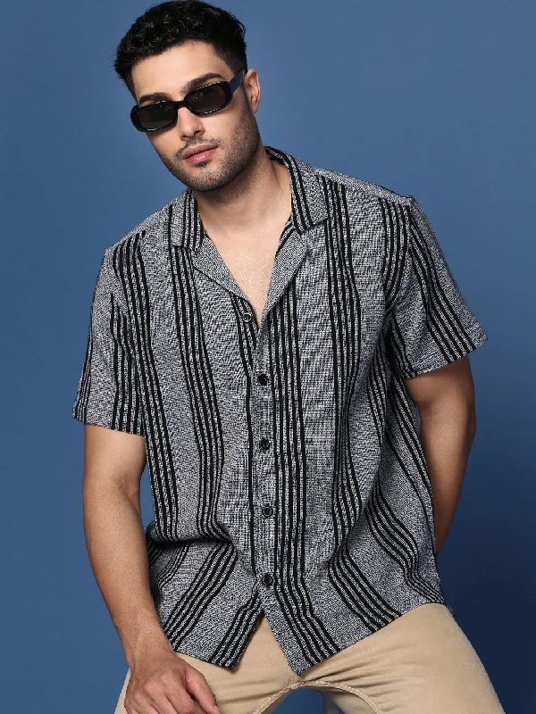Men's Slim - Fit Printed Floral Casual Shirts in Pastel Colors for a Spring - Inspired VibeMen Cuban Collar Striped Grey Relaxed Fit Shirt Men's Slim - Fit Printed Floral Casual Shirts in Pastel Colors for a Spring - Inspired VibeMen Cuban Collar Striped Grey Relaxed Fit Shirt