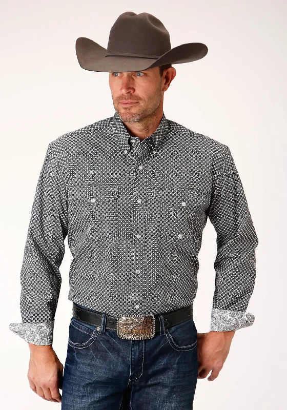 Men's Retro - Style Hawaiian Print Casual Shirts in Bold Patterns for a Tropical VacationRoper Mens Black 100% Cotton Diamond Star Geo BD L/S Btn Shirt Men's Retro - Style Hawaiian Print Casual Shirts in Bold Patterns for a Tropical VacationRoper Mens Black 100% Cotton Diamond Star Geo BD L/S Btn Shirt