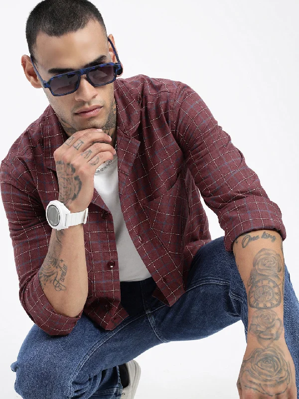 Men's Two - Tone Contrast Panel Casual Shirts in White and Navy for a Stylish and Eye - Catching DesignMen Checked Maroon Shacket Men's Two - Tone Contrast Panel Casual Shirts in White and Navy for a Stylish and Eye - Catching DesignMen Checked Maroon Shacket