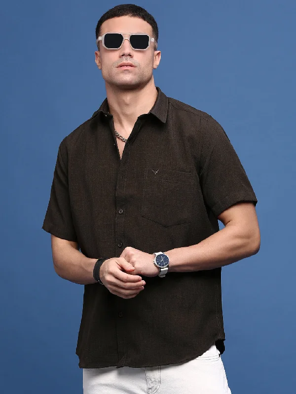 Men's Thermal - Lined Casual Shirts in Black for Added Warmth in Cold WeatherMen Green Solid Slim Fit Shirt Men's Thermal - Lined Casual Shirts in Black for Added Warmth in Cold WeatherMen Green Solid Slim Fit Shirt