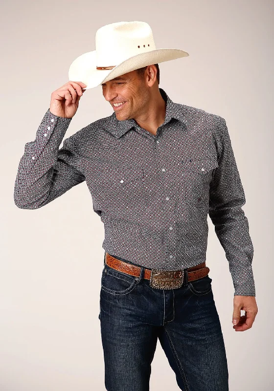 Men's Tailored Fit Checkered Casual Shirts in Multicolor for a Smart - Casual EnsembleRoper Mens Classic Geo Blue 100% Cotton L/S Shirt Men's Tailored Fit Checkered Casual Shirts in Multicolor for a Smart - Casual EnsembleRoper Mens Classic Geo Blue 100% Cotton L/S Shirt