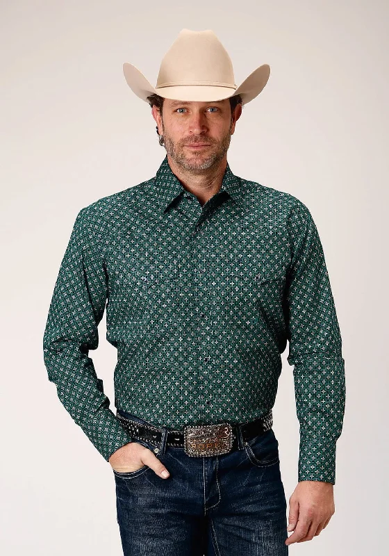 Men's Graphic - Printed Casual Shirts with Pop - Culture References for a Fun and Stylish LookRoper Mens Cross Walk Foulard Blue 100% Cotton L/S Shirt Men's Graphic - Printed Casual Shirts with Pop - Culture References for a Fun and Stylish LookRoper Mens Cross Walk Foulard Blue 100% Cotton L/S Shirt