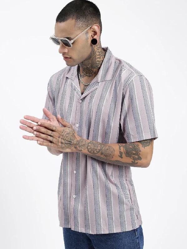 Men's Shearling - Lined Collar Casual Shirts in Brown for a Rustic and Warm AppealMen Striped Grey Relaxed Fit Shirt Men's Shearling - Lined Collar Casual Shirts in Brown for a Rustic and Warm AppealMen Striped Grey Relaxed Fit Shirt