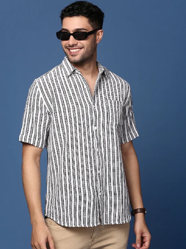 Men's Embroidered Detail Casual Shirts in Beige for a Touch of EleganceMen Striped White Slim Fit Shirt