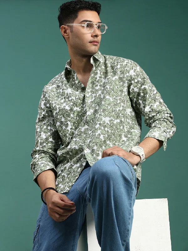 Men's Stretch - Fabric Casual Shirts in Navy Blue for a Comfortable and Flexible FitMen Floral Green Slim Fit Shirt Men's Stretch - Fabric Casual Shirts in Navy Blue for a Comfortable and Flexible FitMen Floral Green Slim Fit Shirt