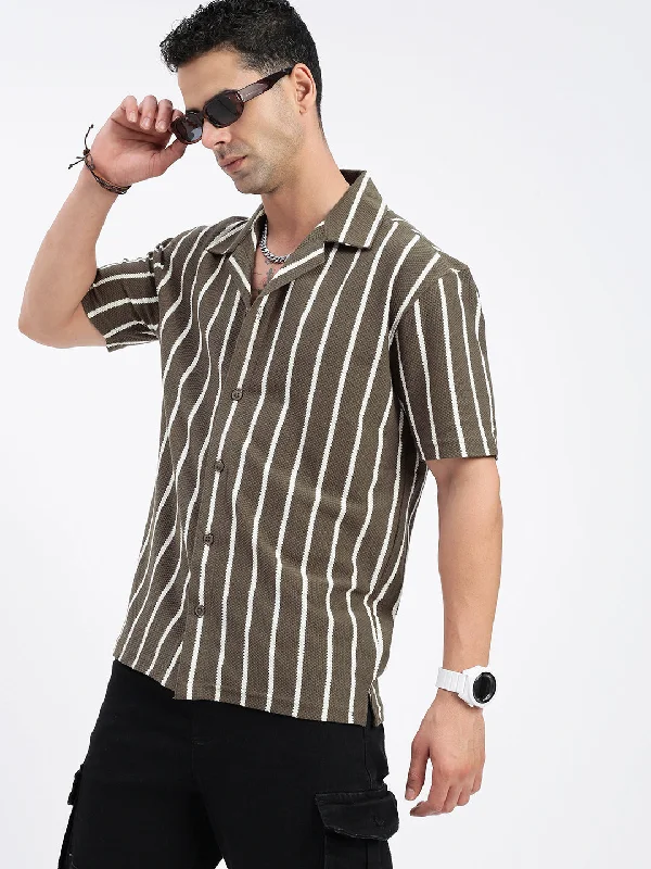 Men's Long - Line Oversized Casual Shirts in Dark Gray for a Relaxed and Modern LookMen Striped Olive Relaxed Fit Shirt Men's Long - Line Oversized Casual Shirts in Dark Gray for a Relaxed and Modern LookMen Striped Olive Relaxed Fit Shirt