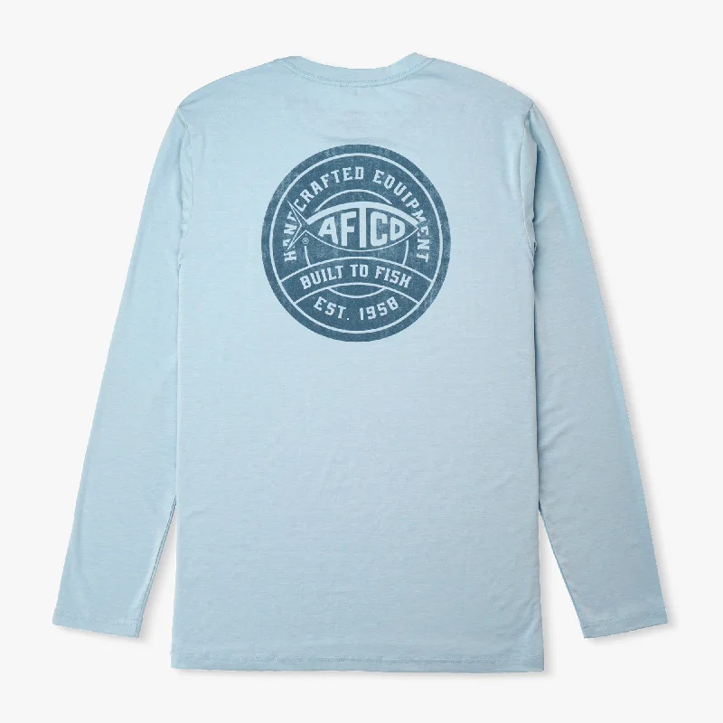 Men's Long - Line Oversized Casual Shirts in Dark Gray for a Relaxed and Modern LookOcean Bound LS Performance Shirt