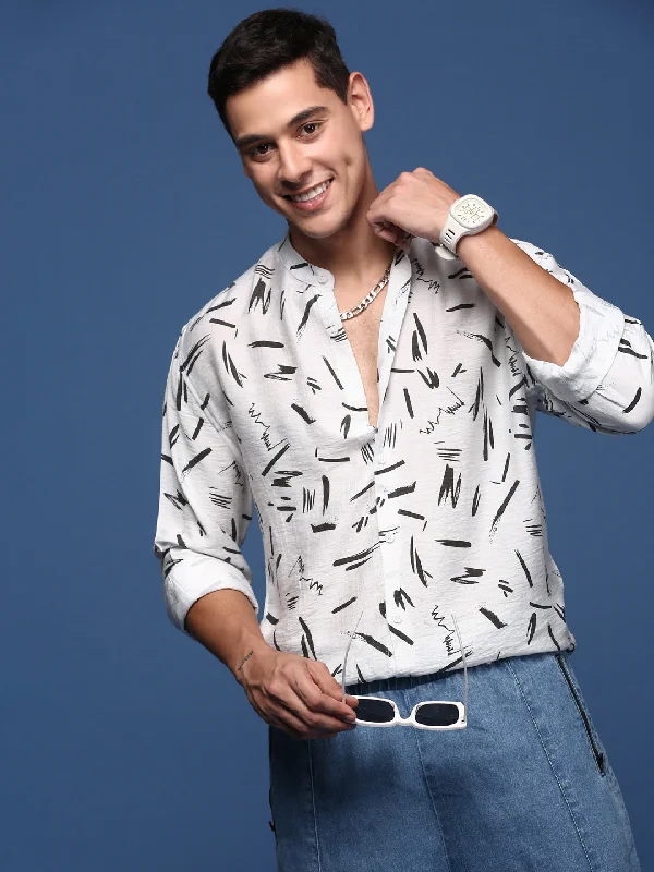 Men's Two - Tone Contrast Panel Casual Shirts in White and Navy for a Stylish and Eye - Catching DesignMen Mandarin Collar Abstract White Slim Fit Shirt Men's Two - Tone Contrast Panel Casual Shirts in White and Navy for a Stylish and Eye - Catching DesignMen Mandarin Collar Abstract White Slim Fit Shirt
