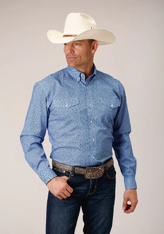 Men's Two - Tone Contrast Panel Casual Shirts in White and Navy for a Stylish and Eye - Catching DesignRoper Mens Thistle Foulard Blue 100% Cotton L/S Shirt Men's Two - Tone Contrast Panel Casual Shirts in White and Navy for a Stylish and Eye - Catching DesignRoper Mens Thistle Foulard Blue 100% Cotton L/S Shirt