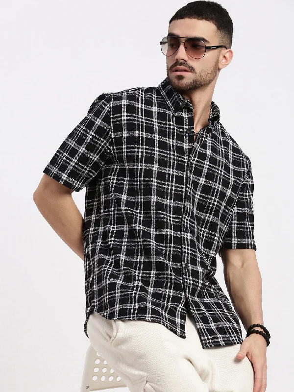 Men's Sustainable Recycled Material Casual Shirts for Eco - Conscious ConsumersMen Black Checked Slim Fit Shirt Men's Sustainable Recycled Material Casual Shirts for Eco - Conscious ConsumersMen Black Checked Slim Fit Shirt