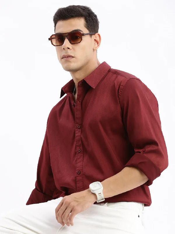 Men's Thermal - Lined Casual Shirts in Black for Added Warmth in Cold WeatherMen Spread Collar Solid Slim Fit Maroon Shirt Men's Thermal - Lined Casual Shirts in Black for Added Warmth in Cold WeatherMen Spread Collar Solid Slim Fit Maroon Shirt