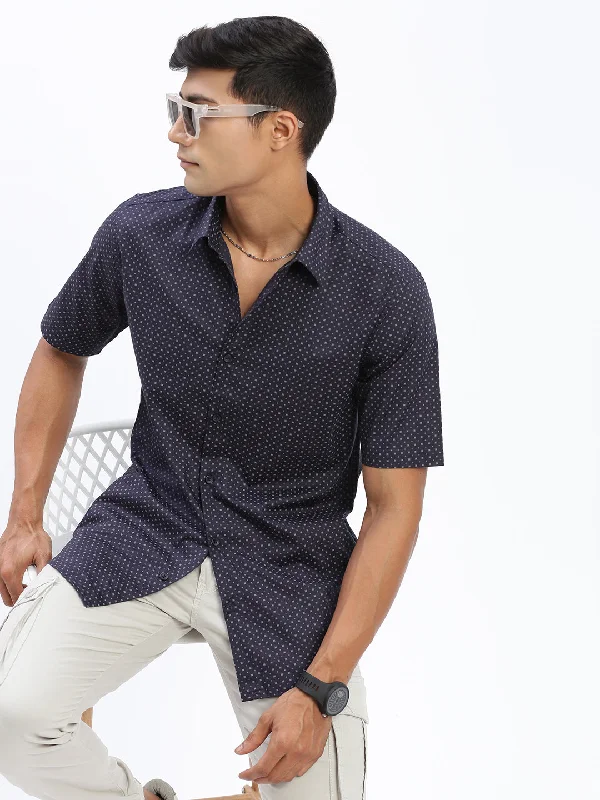Men's Two - Tone Contrast Panel Casual Shirts in White and Navy for a Stylish and Eye - Catching DesignMen Micro Print Navy Blue Slim Fit Shirt Men's Two - Tone Contrast Panel Casual Shirts in White and Navy for a Stylish and Eye - Catching DesignMen Micro Print Navy Blue Slim Fit Shirt