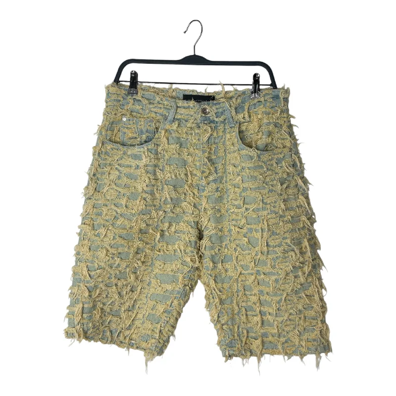 Men's ripped denim shorts for a trendy streetwear aestheticWHO DECIDES WAR/Shorts/32/Denim/IDG/All Over Print/DISTRESS SHORTS Men's ripped denim shorts for a trendy streetwear aestheticWHO DECIDES WAR/Shorts/32/Denim/IDG/All Over Print/DISTRESS SHORTS