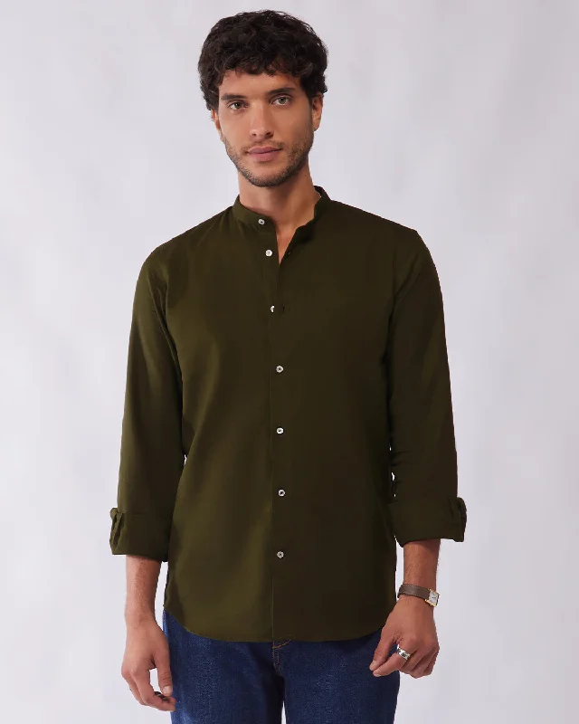 Men's Two - Tone Contrast Panel Casual Shirts in White and Navy for a Stylish and Eye - Catching DesignCotton Linen Shirt - Green Men's Two - Tone Contrast Panel Casual Shirts in White and Navy for a Stylish and Eye - Catching DesignCotton Linen Shirt - Green