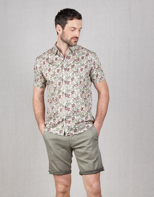 Men's Two - Tone Contrast Panel Casual Shirts in White and Navy for a Stylish and Eye - Catching DesignWaihi Green & Brown Leaves Print Short Sleeve Shirt Men's Two - Tone Contrast Panel Casual Shirts in White and Navy for a Stylish and Eye - Catching DesignWaihi Green & Brown Leaves Print Short Sleeve Shirt