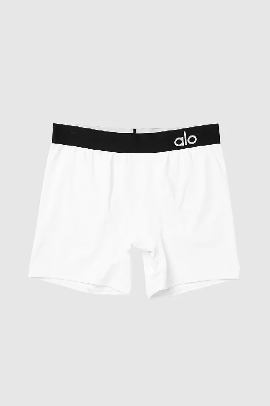 Men's boxer briefs with a stretch - knit fabric​Hero Performance Boxer - White