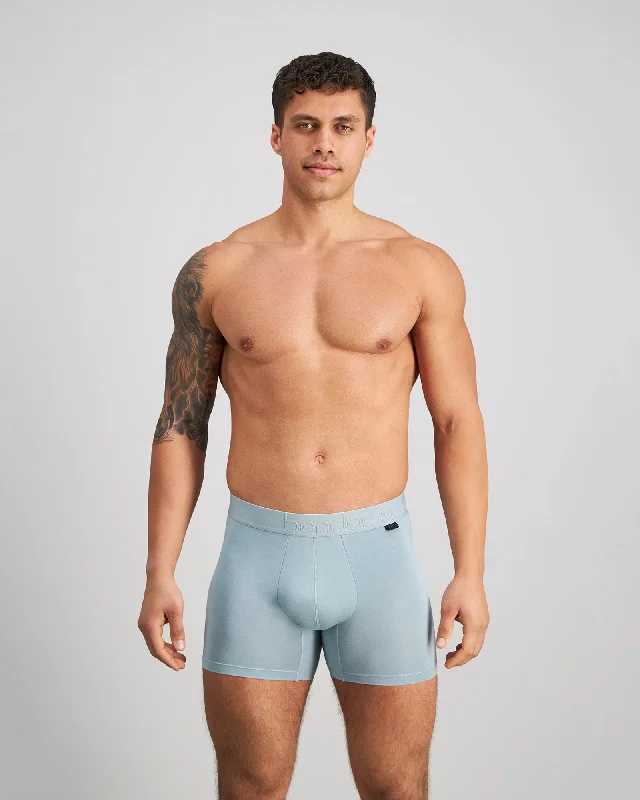 Men's boxer briefs with a moisture - evaporating fabric​Bamboo Trunk