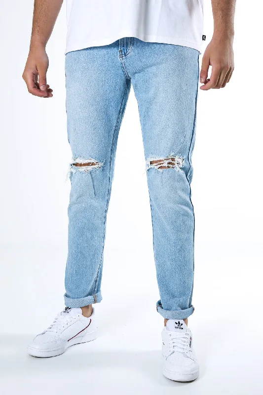 Men's Low - Rise Jeans in a Light Wash for a Casual and Youthful LookR2 Slim Jean Heritage Destroy Men's Low - Rise Jeans in a Light Wash for a Casual and Youthful LookR2 Slim Jean Heritage Destroy