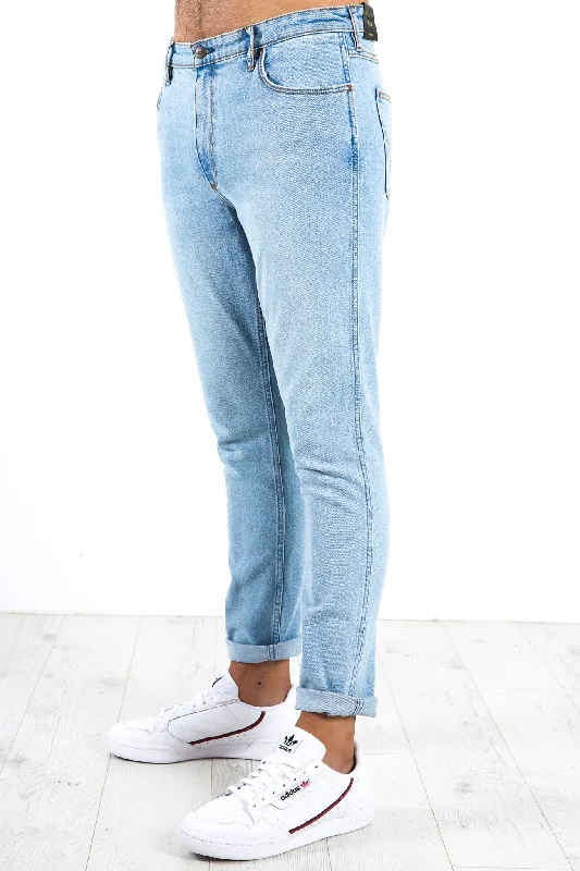 Men's Colored Jeans in Burgundy for a Bold and Fashion - Forward LookSid Jean Mystify Blue Men's Colored Jeans in Burgundy for a Bold and Fashion - Forward LookSid Jean Mystify Blue