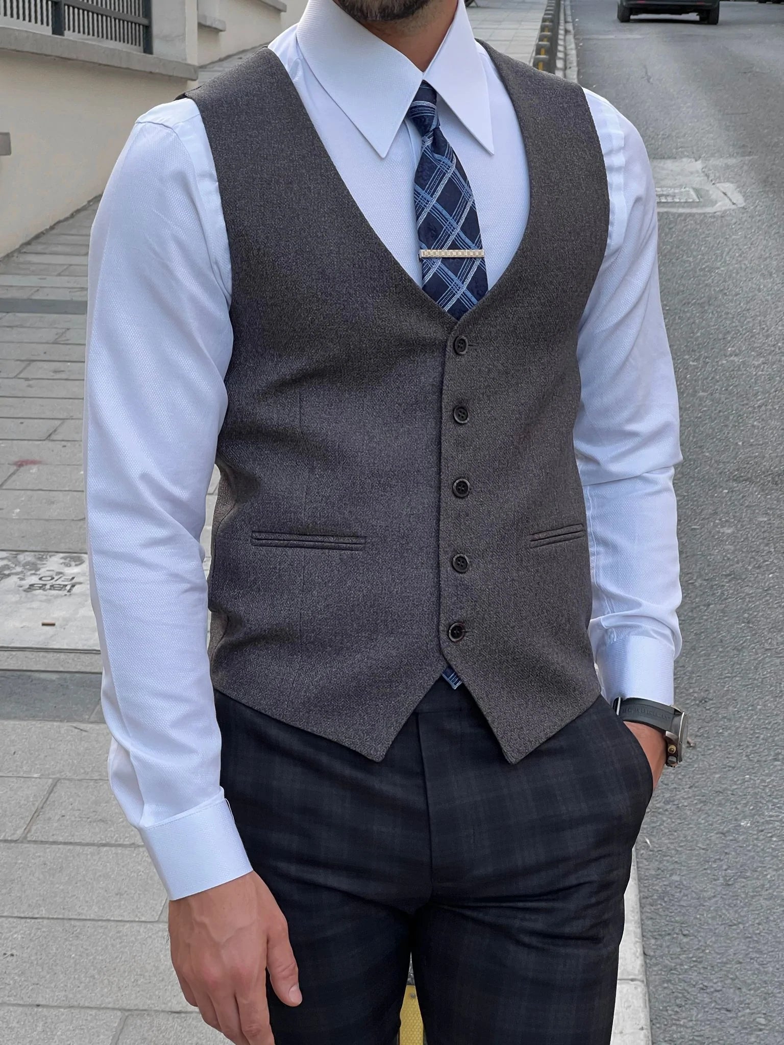 Men's Lightweight Linen - Blend Blazer in Beige for a Casual and Comfortable Summer EnsembleStefano Slim Fit Anthracite Woolen Vest Men's Lightweight Linen - Blend Blazer in Beige for a Casual and Comfortable Summer EnsembleStefano Slim Fit Anthracite Woolen Vest