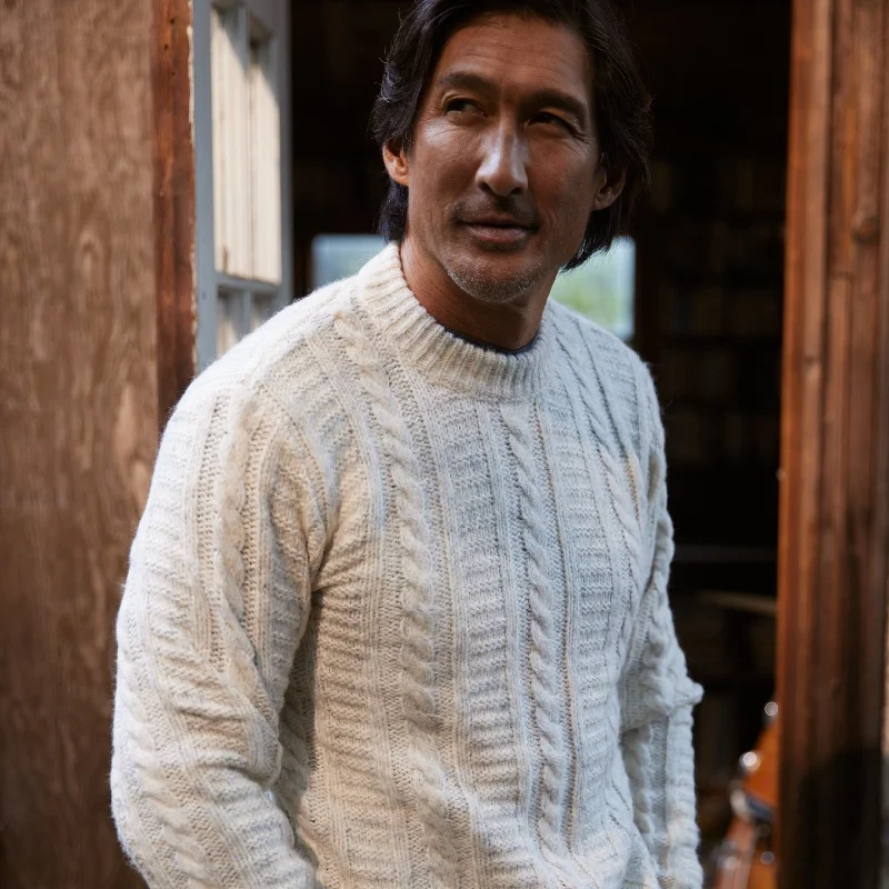 Regular Fit Men's Heathered Knit Sweater in Charcoal for a Laid - Back Weekend LookCollegiate Cable Crew - Antique White Regular Fit Men's Heathered Knit Sweater in Charcoal for a Laid - Back Weekend LookCollegiate Cable Crew - Antique White