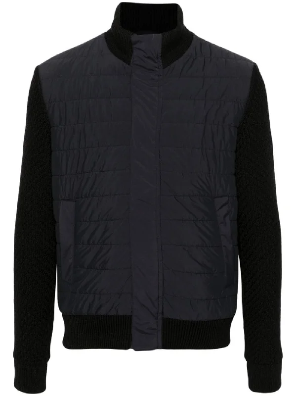 Men coats with a contrasting trim for a fashion - forward aestheticHerno Men's Coats
