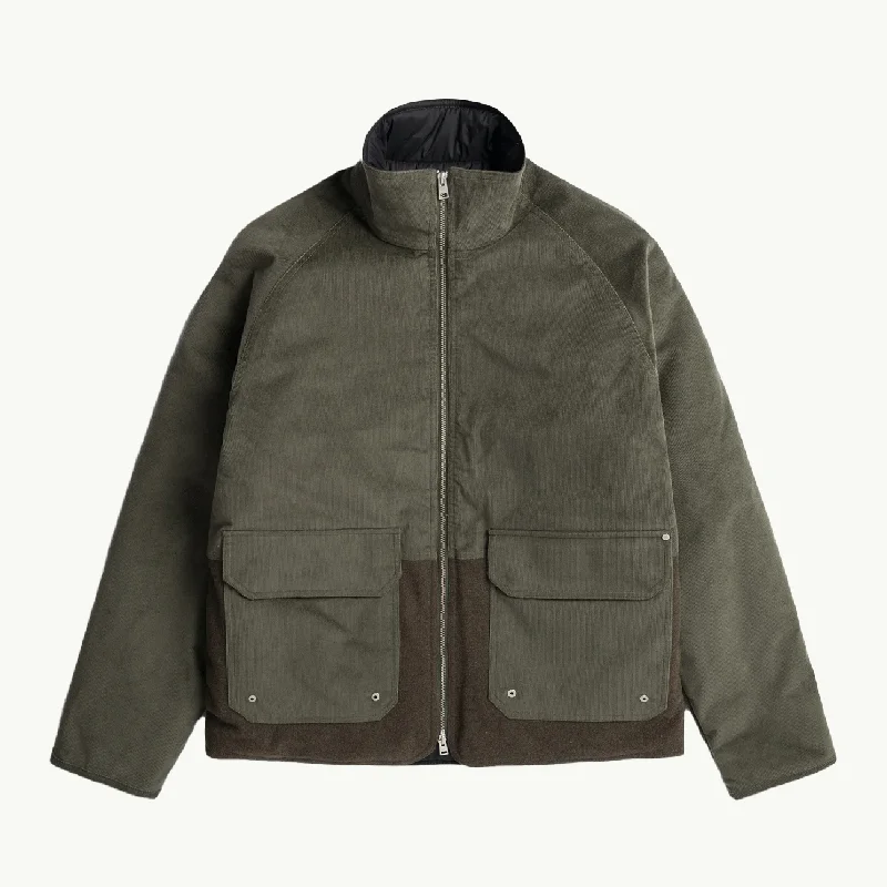 Men coats made from recycled materials for an eco - friendly choiceHakon Solotex Corduroy - Ivy Green