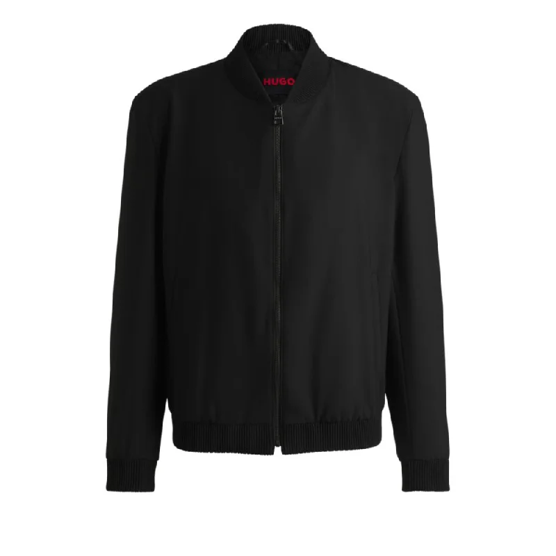 Men coats with a quick - drying feature for active lifestylesSlim-fit jacket in structured wool