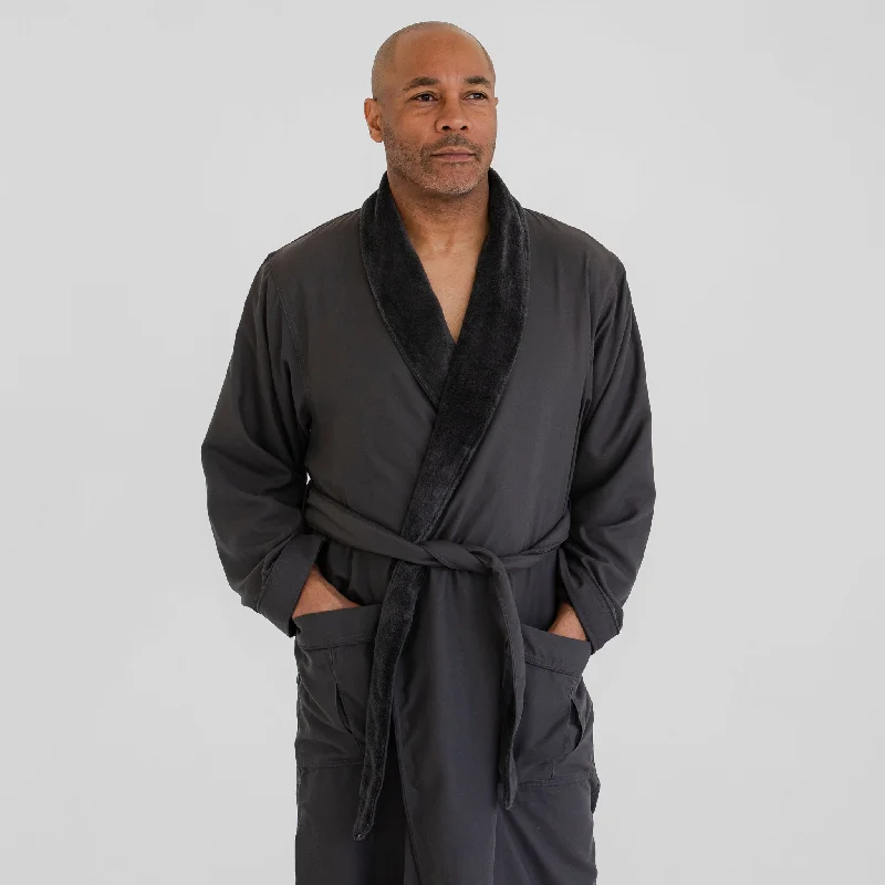 Men's robes with a thermal - regulating fabricDeluxe Plush Spa Robe - Charcoal Grey Men's robes with a thermal - regulating fabricDeluxe Plush Spa Robe - Charcoal Grey