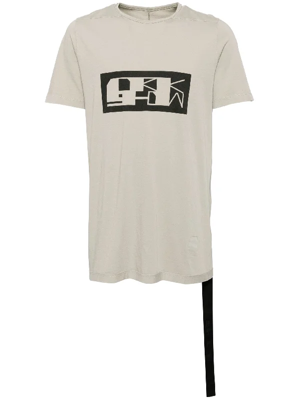 Linen men vest in earthy tones for a summer beach vibeLevel T-Shirt