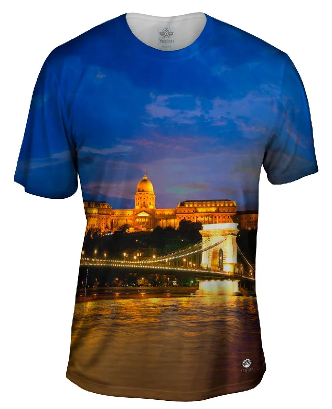 Men's UV - protection t - shirts for outdoor activities in the sunBudapest Castle