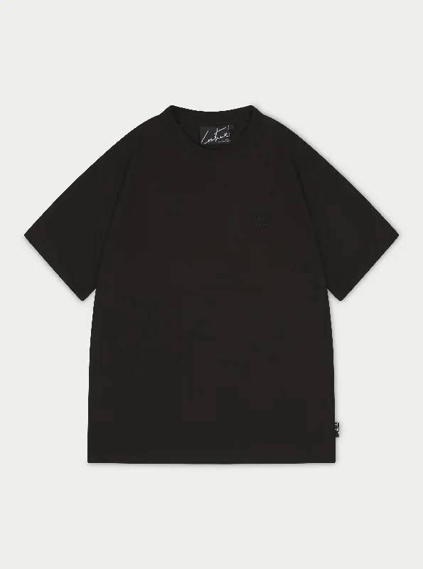 Men's ribbed t - shirts with a textured finish for added styleEMBLEM EMBROIDERED SLIM FIT T-SHIRT - BLACK