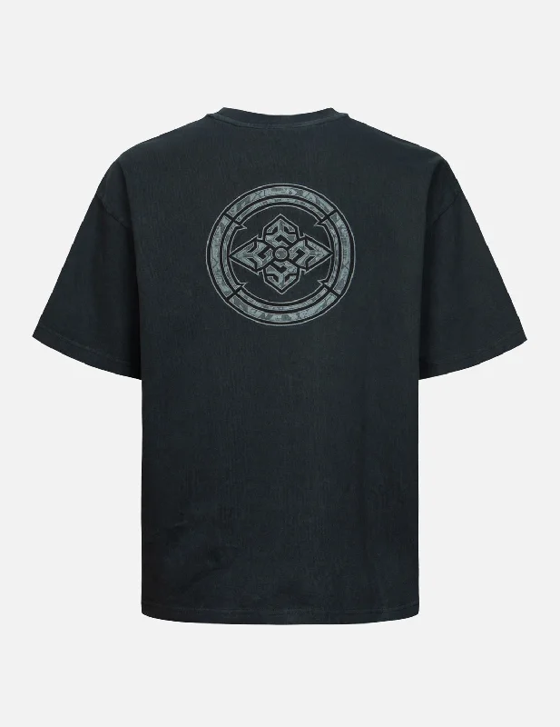 Men's distressed denim - look t - shirts with a rugged appealKamon Appliqué embroidery Loose Fit T-shirt