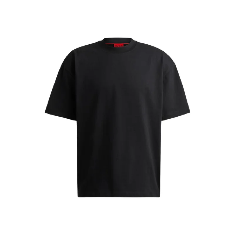 Men's long - sleeve henley t - shirts with button - down placketsOversize-fit all-gender T-shirt in cotton with logo label Men's long - sleeve henley t - shirts with button - down placketsOversize-fit all-gender T-shirt in cotton with logo label