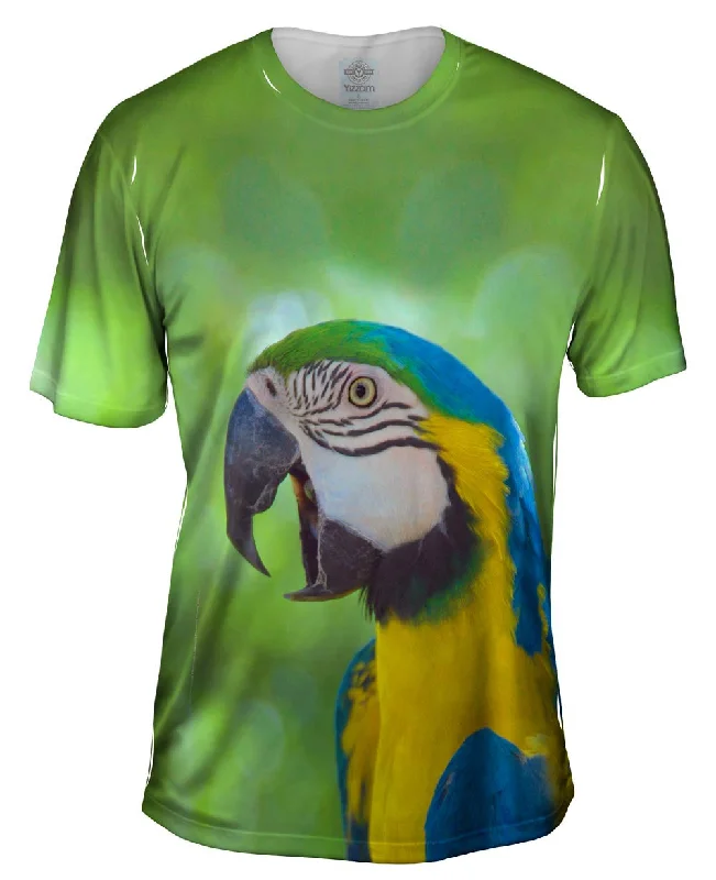 Men's mock - neck t - shirts with a modern and sleek styleTalking Parrot